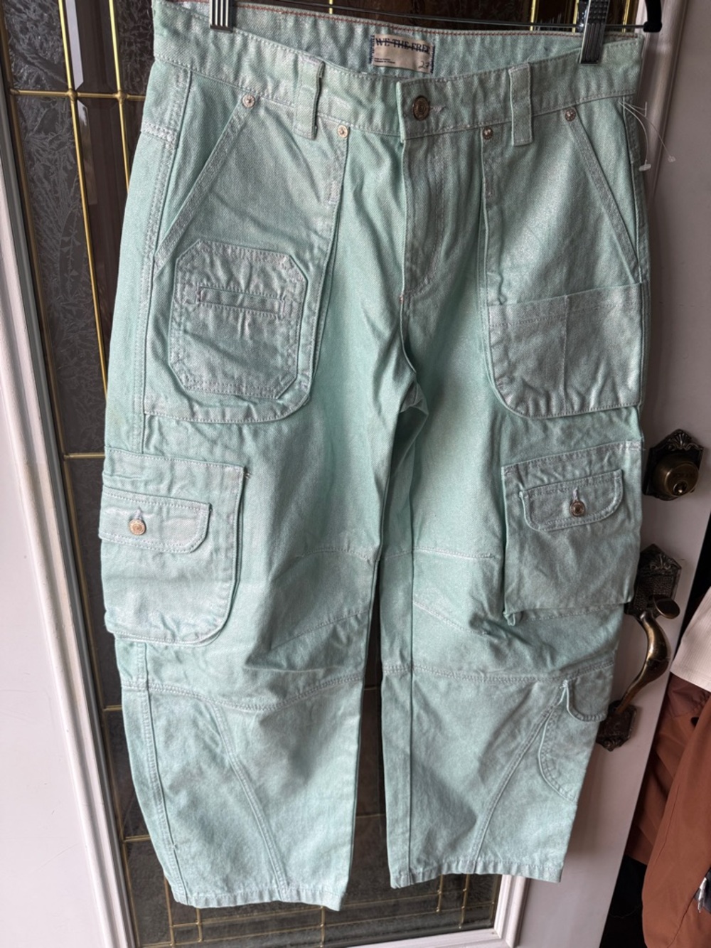 WE THE FREE BARREL CARGO LAP OF LUXURY AQUA JEANS!  NWOT/lost paper tag 🏷️